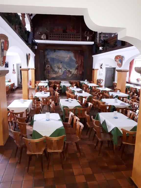 Gasthof Zum Rassen جارمش بارتنكيرشن المظهر الخارجي الصورة